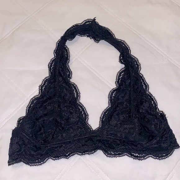 Black Lace Halter Bralette - Picture 1 of 3